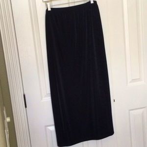 Great travel skirt that can be casual or dressy. You choose!